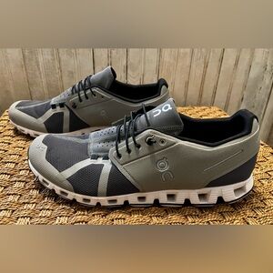 Men's On Running On Cloud Gray Athletic Running Shoes. Size 13